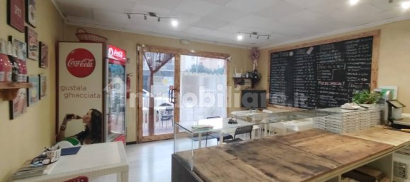 1غرفة عقار تجاري في Cerveteri, Italy رقم 105595 2