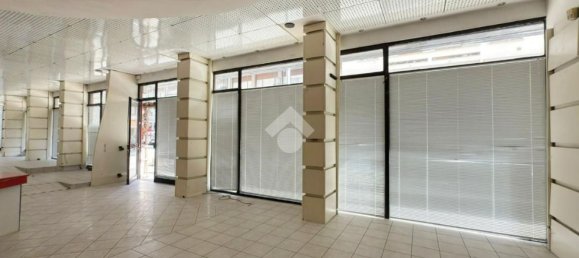 245m² Commercial property in Ivrea, Italy No. 380160 8