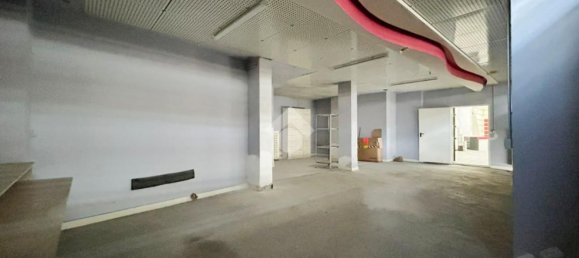 245m² Commercial property in Ivrea, Italy No. 380160 11