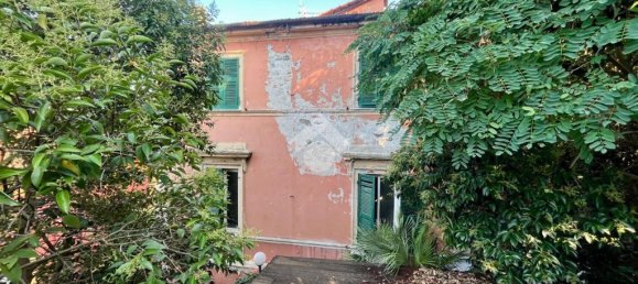 5 bedrooms Villa in La Spezia, Italy No. 305633 19