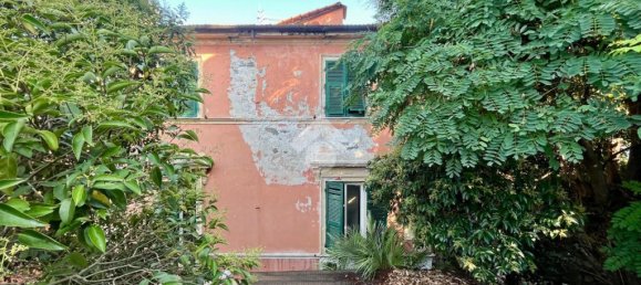5 bedrooms Villa in La Spezia, Italy No. 305633 9