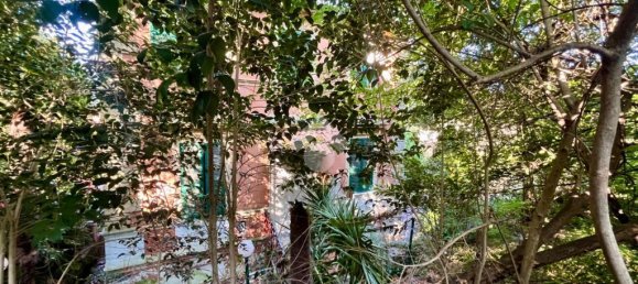 5 bedrooms Villa in La Spezia, Italy No. 305633 21