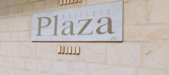 Apartamento de 3 dormitorios en Gijón, Spain No. 177480 2