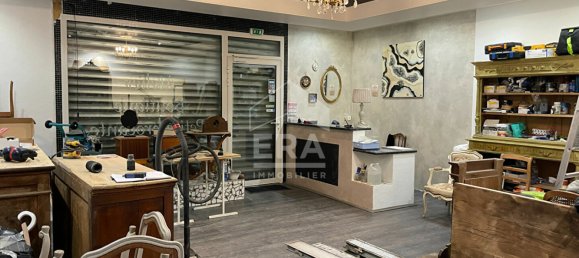 Propriété commerciale à Soumoulou, France 77m² No. 355139 2