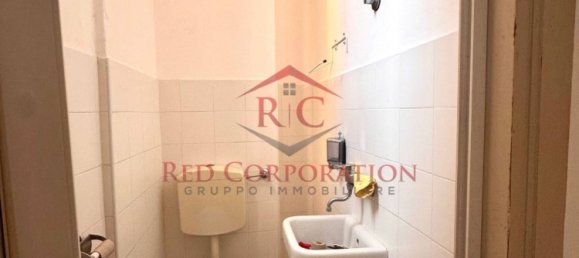 Propriété commerciale à Reggio Emilia, Italy 63m² No. 277364 4