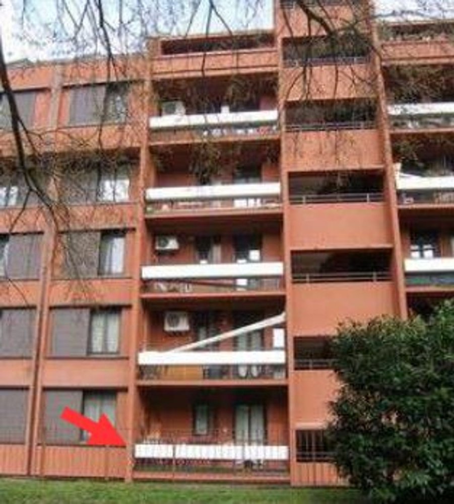 Apartamento de 3 divisões em Basiglio, Italy N.º 3699