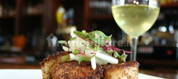 160m² Commercial property in Milan, Italy No. 247211 3