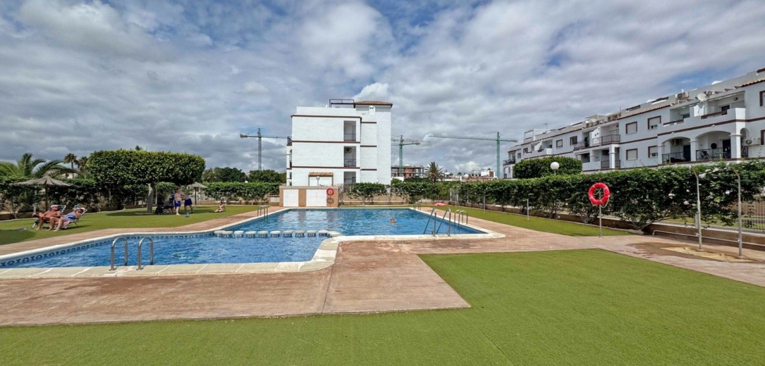 2 Schlafzimmer Wohnung in Alicante, Spain, Nr. 188127