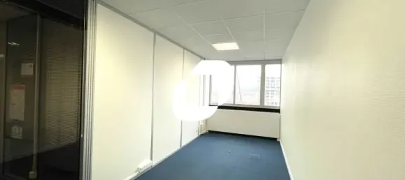 Офис 176м² в Лион, Франция № 302374 6