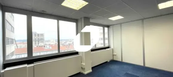 Офис 176м² в Лион, Франция № 302374 4