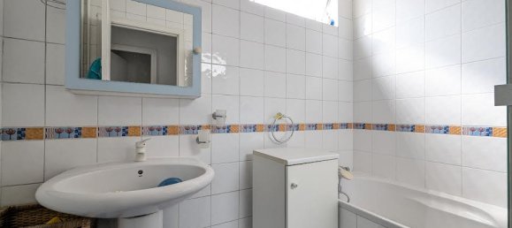 Квартира с 4 комнатами в Фонтене-су-Буа, Франция № 364065 7