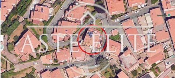 3 rooms Apartment in Rocca di Papa, Italy No. 203513 2