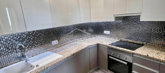 Apartamento de 2 dormitorios en Adeje, Spain No. 35859 11