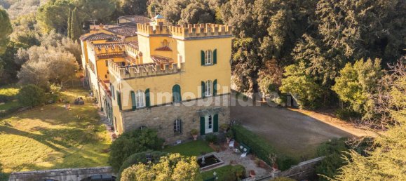 Villa de 4 dormitorios en Lastra a Signa, Italy No. 82651 44