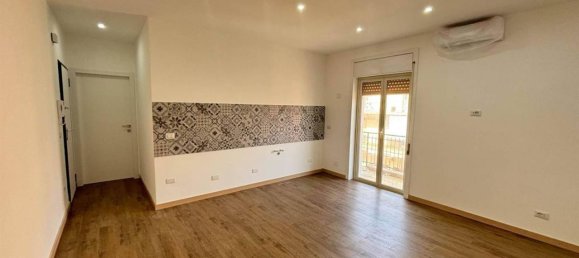 3غرفة شقة في Syracuse, Italy رقم 242051 5