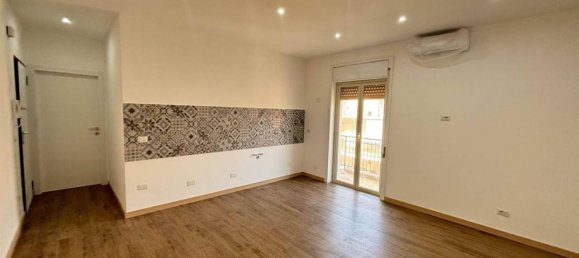 3غرفة شقة في Syracuse, Italy رقم 242051 2