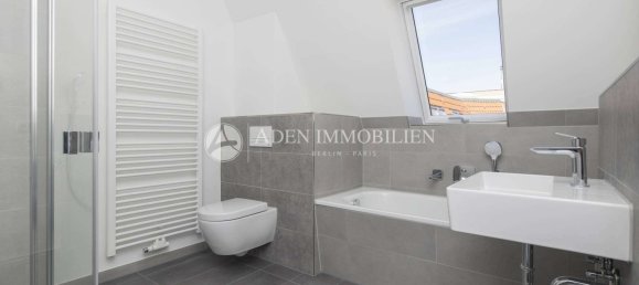 Квартира с 3 комнатами в Фридрихсхайн, Германия № 306311 20