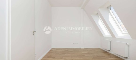 Квартира с 3 комнатами в Фридрихсхайн, Германия № 306311 14