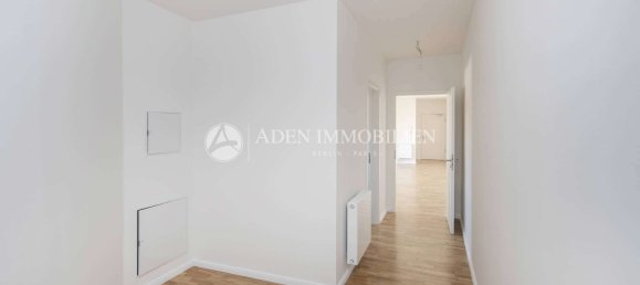 Квартира с 3 комнатами в Фридрихсхайн, Германия № 306311 19