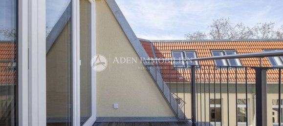 Квартира с 3 комнатами в Фридрихсхайн, Германия № 306311 11