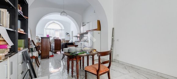 4 rooms Apartment in Rome, Italy No. 232368 4