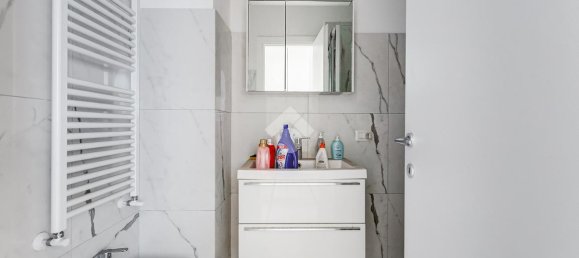 4 rooms Apartment in Rome, Italy No. 232368 27