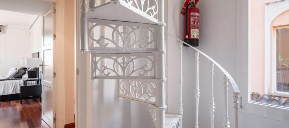 8 bedrooms Villa in Estepona, Spain No. 24226 13