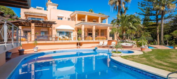 8 bedrooms Villa in Estepona, Spain No. 24226 17