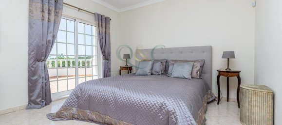 4 bedrooms House in Loule, Portugal No. 102969 22