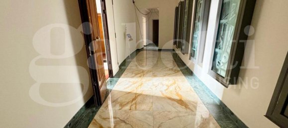 Apartamento de 2 divisões em Rome, Italy N.º 32913 8