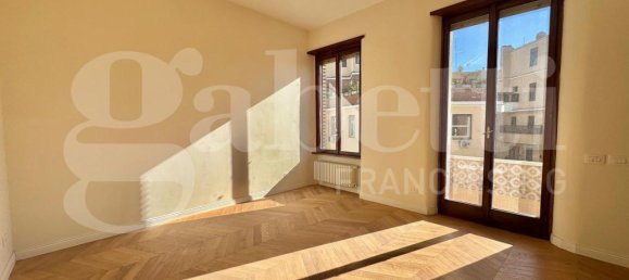 Apartamento de 2 divisões em Rome, Italy N.º 32913 3