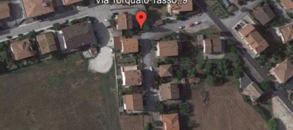 5 rooms Apartment in Morrovalle, Italy No. 95255 7