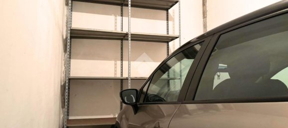 Квартира с 4 комнатами в Лечче, Италия № 143166 27