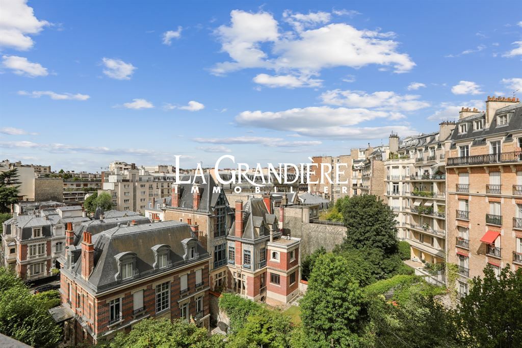 1 bedroom Apartment in Paris, France No. 351588