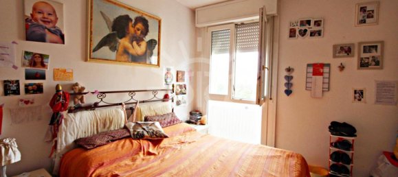 3 bedrooms Apartment in Bologna, Italy No. 355783 8