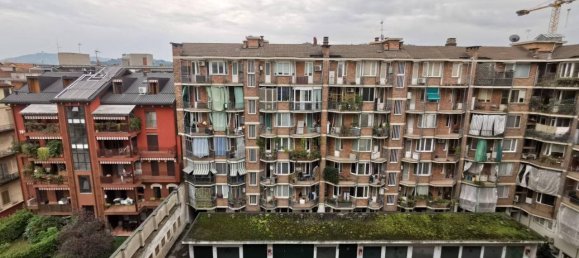 4 rooms Apartment in Turin, Italy No. 33338 31