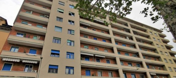 4 rooms Apartment in Turin, Italy No. 33338 30