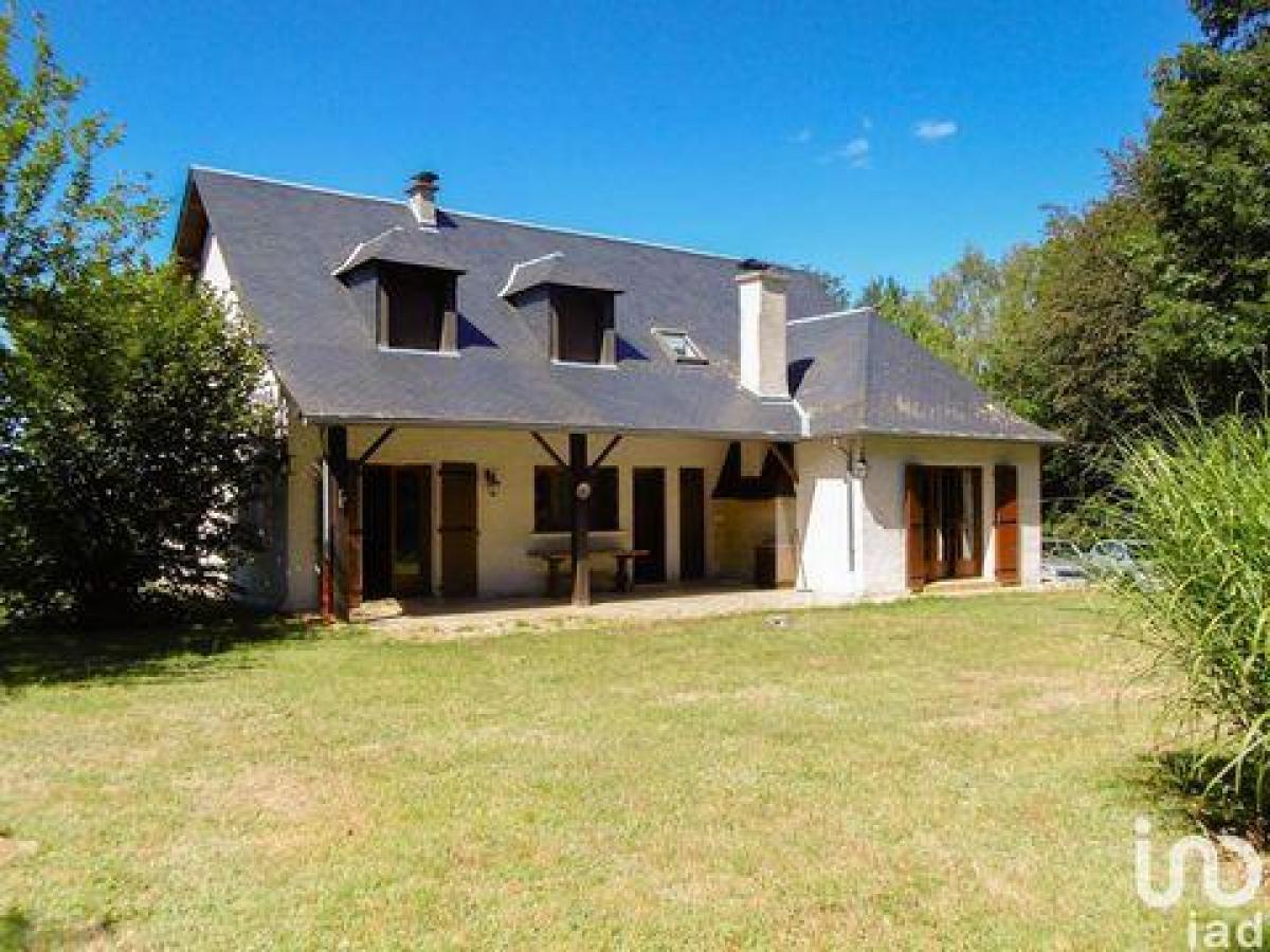 4 Schlafzimmer Haus in Treignac, France, Nr. 23937
