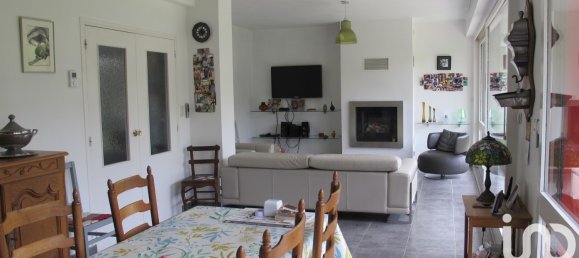 3 bedrooms House in Saint-Quentin, France No. 71723 4