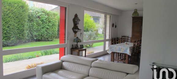 3 bedrooms House in Saint-Quentin, France No. 71723 3