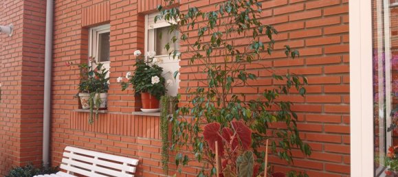 4 Schlafzimmer Stadthaus in Oviedo, Spain, Nr. 162785 42