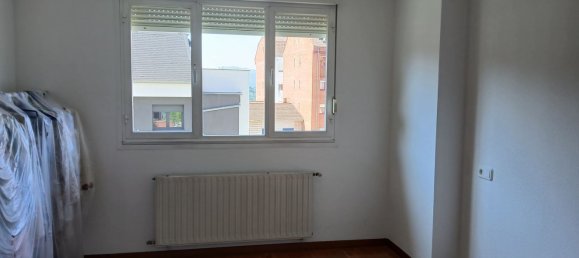 4 Schlafzimmer Stadthaus in Oviedo, Spain, Nr. 162785 14