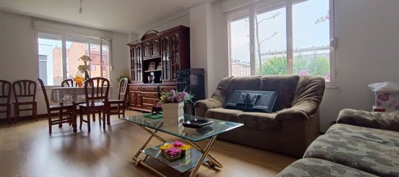 4 Schlafzimmer Stadthaus in Oviedo, Spain, Nr. 162785 47