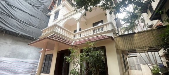 5 bedrooms Villa in Tay Ho, Vietnam No. 414 19