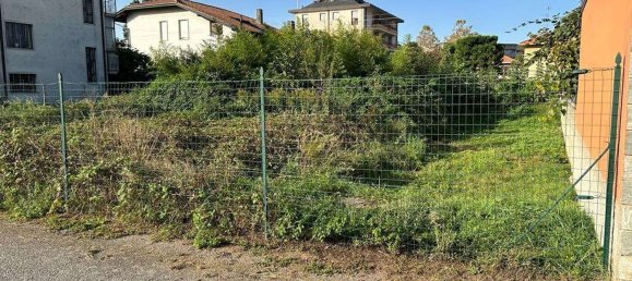 Земельный участок 650м² в Бусто Арсицио, Италия № 71674 3