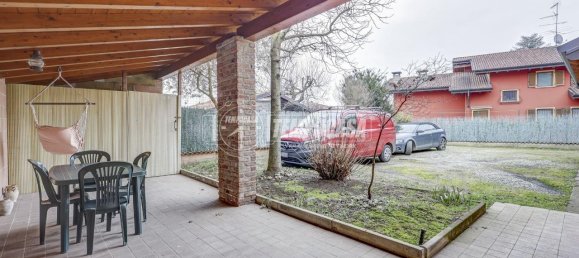 4 rooms Villa in Borgo Ticino, Italy No. 37770 45