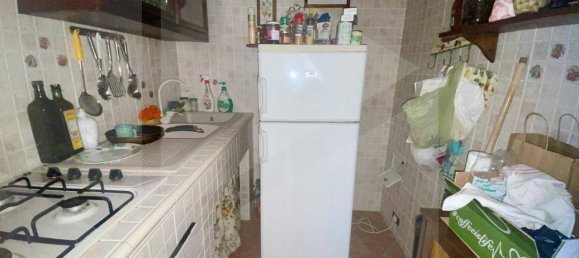 2 Schlafzimmer Wohnung in Trani, Italy, Nr. 169634 9