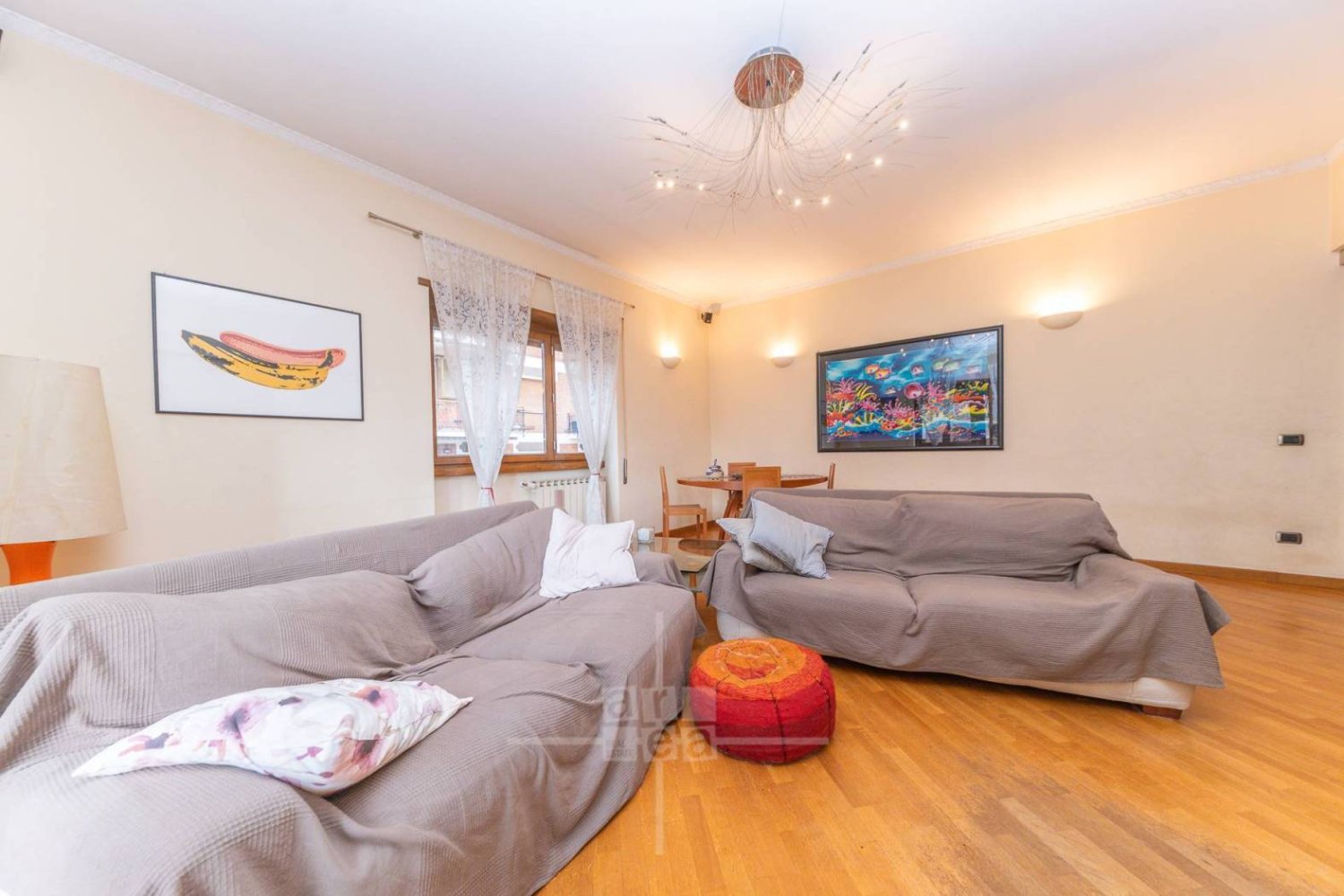 3 bedrooms Apartment in Rome, Italy No. 273956