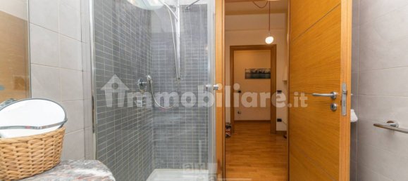 3 bedrooms Apartment in Rome, Italy No. 273956 22
