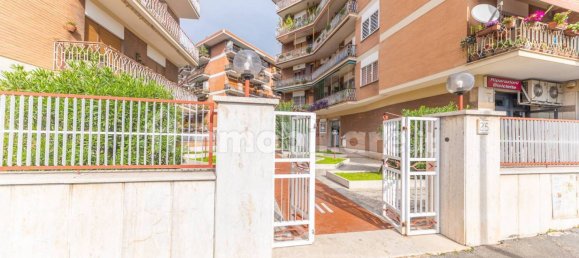 3 bedrooms Apartment in Rome, Italy No. 273956 5